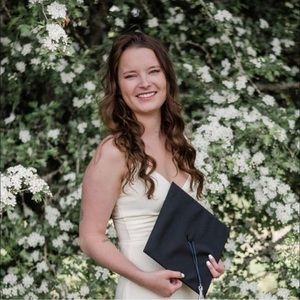 Meet your Posher, Sara